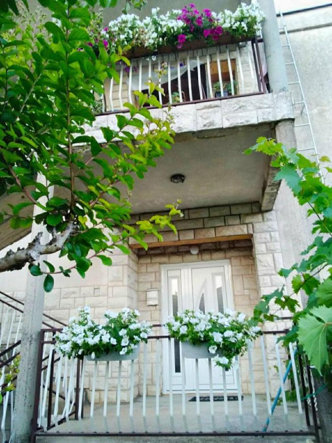 Cvijetna Oaza Apartman Trebinje Kültér fotó